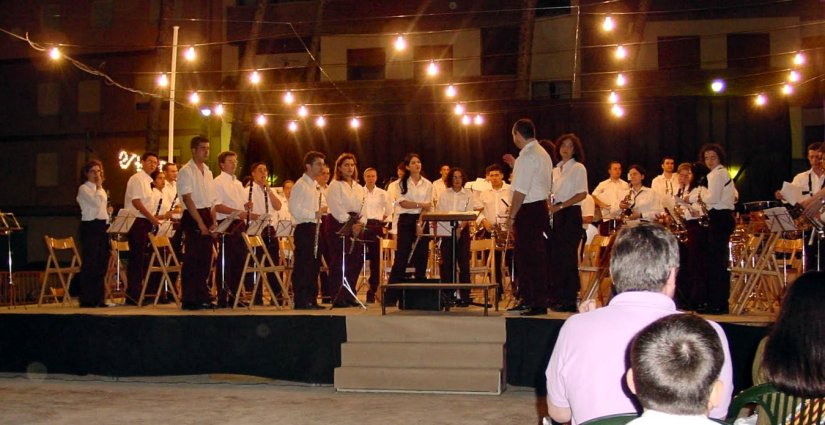 20010707 1 Banda Alba. Almusafes